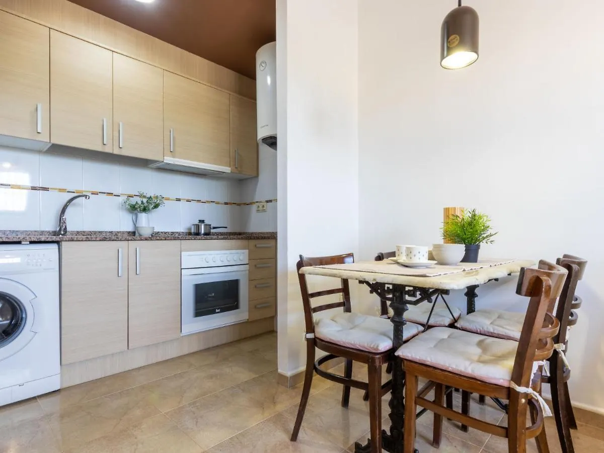 Studio Deltebre By Interhome