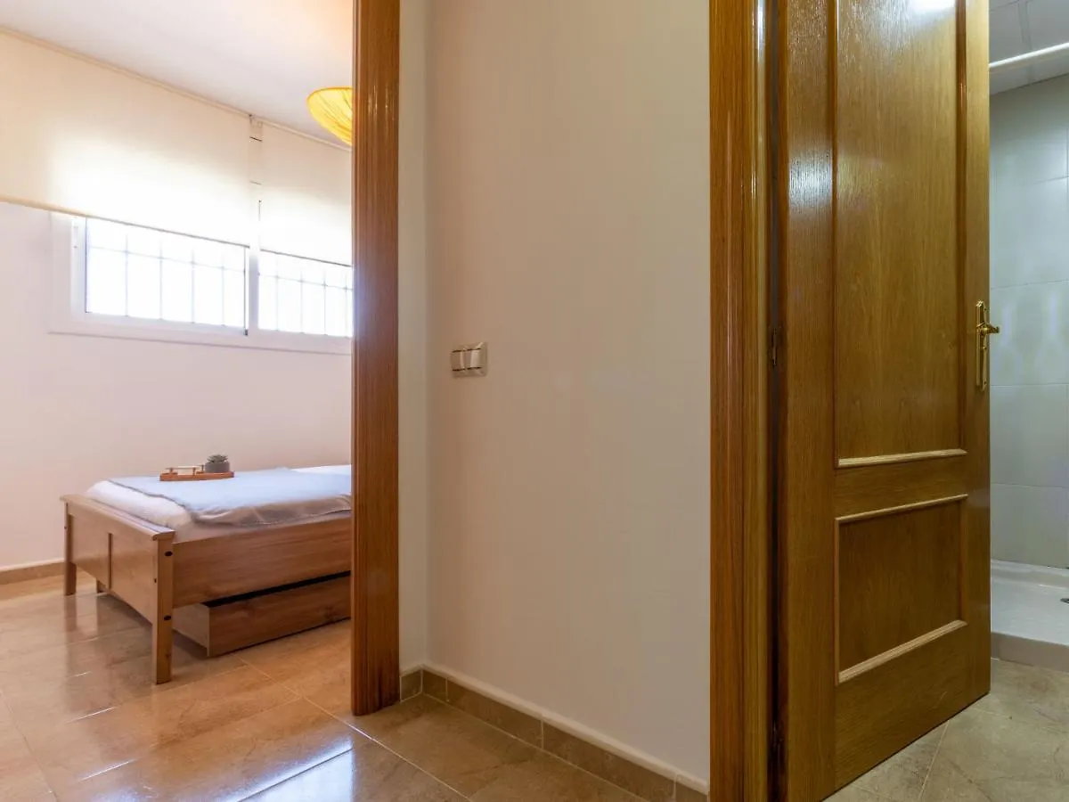 Studio Deltebre By Interhome